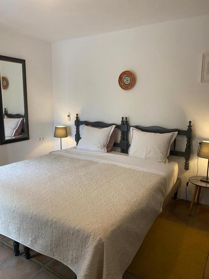 El Nispero Dulce Bed & Breakfast Alcaucin Ngoại thất bức ảnh